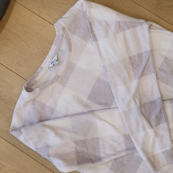 NWOT Fuzzy Soft Pajama Set Medium Med M - Picture 6 of 7